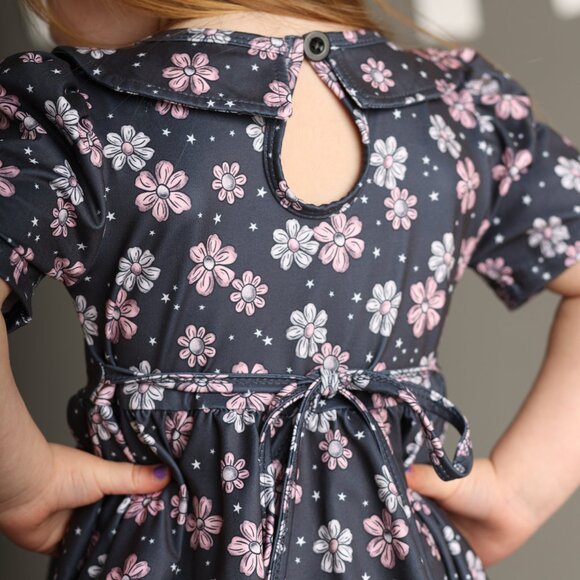 Vintage Twirl Dress in NYE Floral - Picture 2 of 4